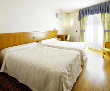 Hotell Florida Arteixo